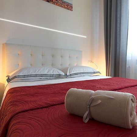 Triumvirato Rooms Bologne Extérieur photo