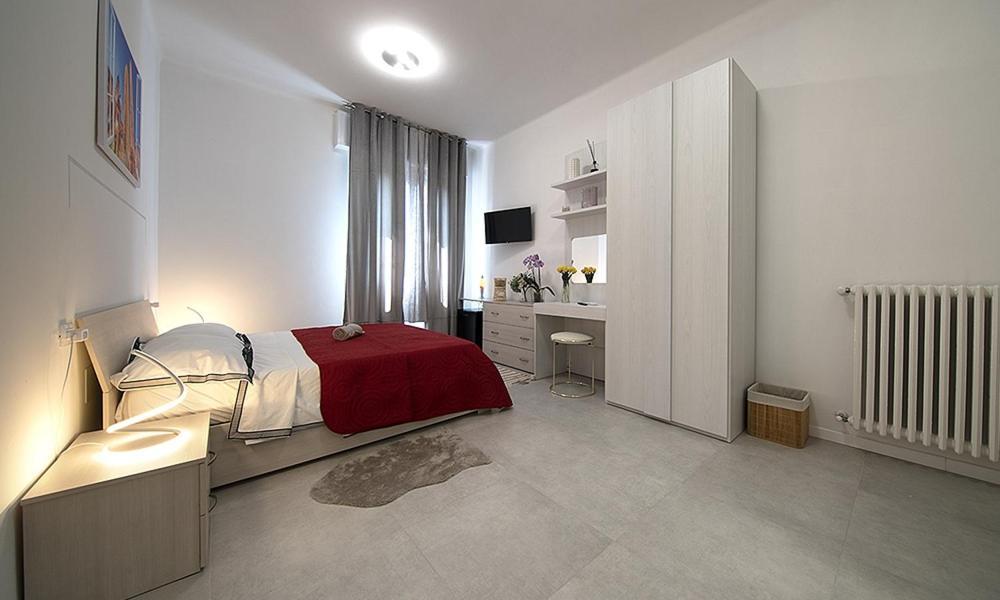 Triumvirato Rooms Bologne Extérieur photo